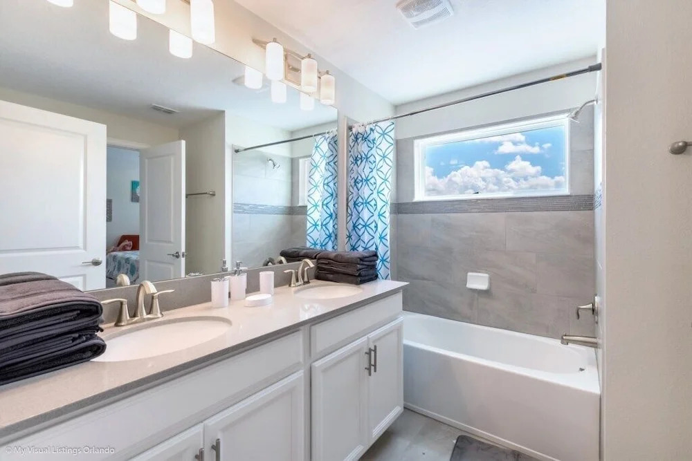 Lovely 4Bd TH Splash Pool Champions Gate-820pbd
