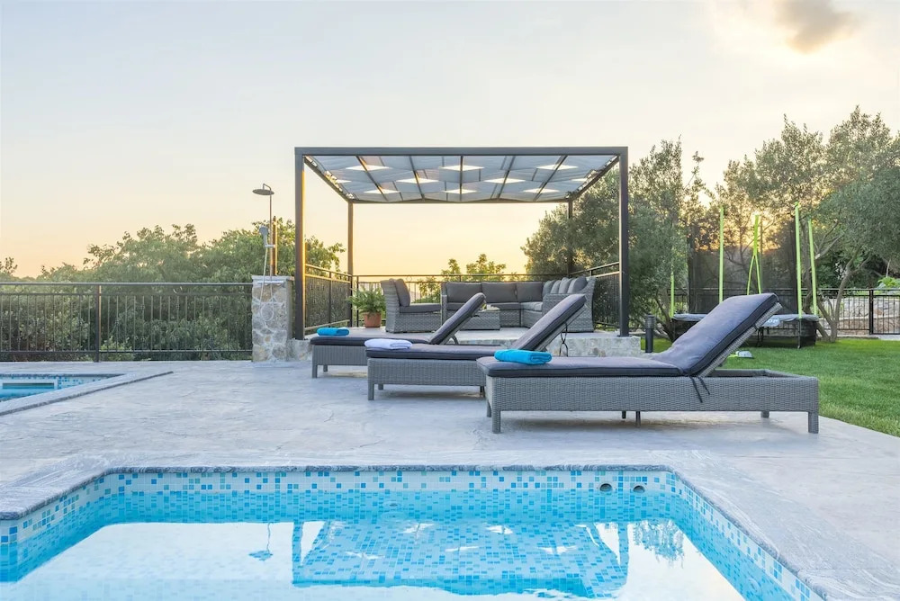 Villa Boulder