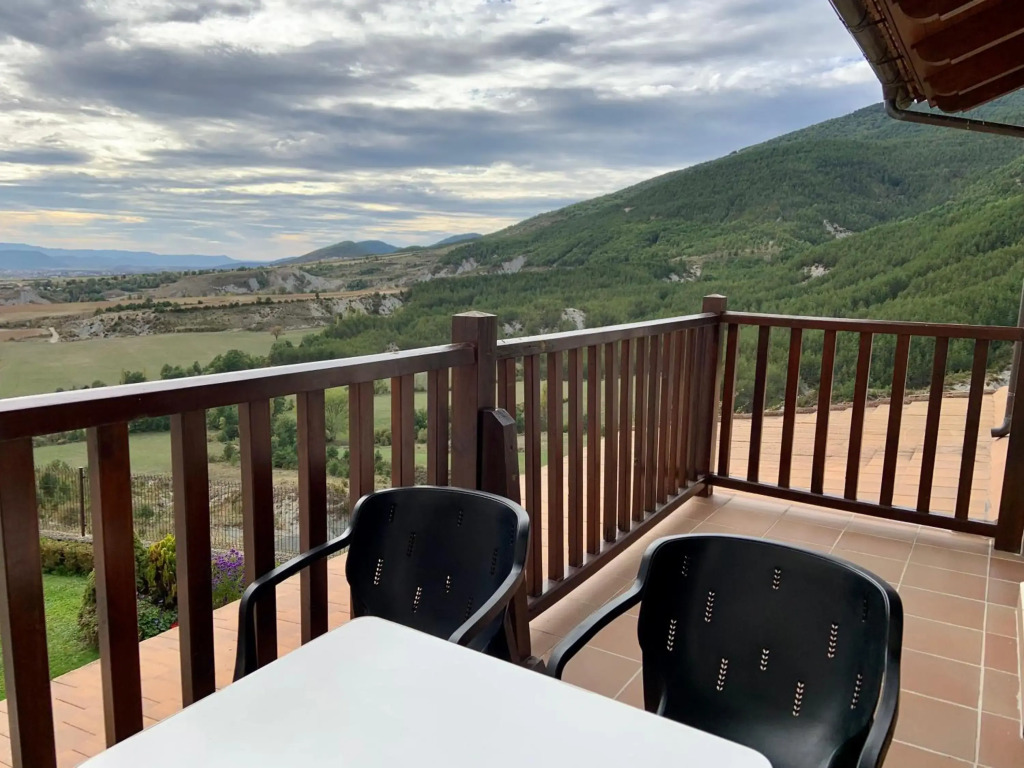 Badaguás (Jaca) - Duplex en el Pirineo