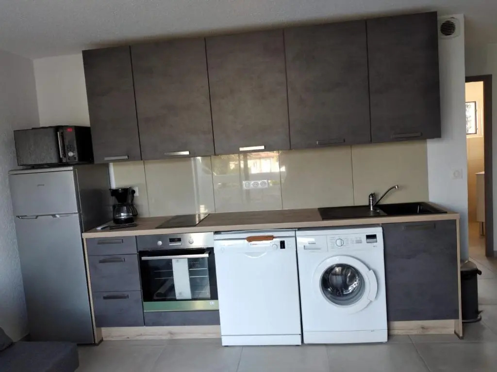 Location T2 dans résidence avec piscine PORTO-VECCHIO