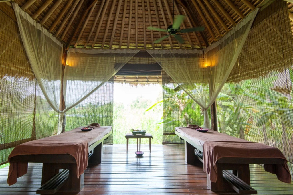 AKA Resort Hua Hin