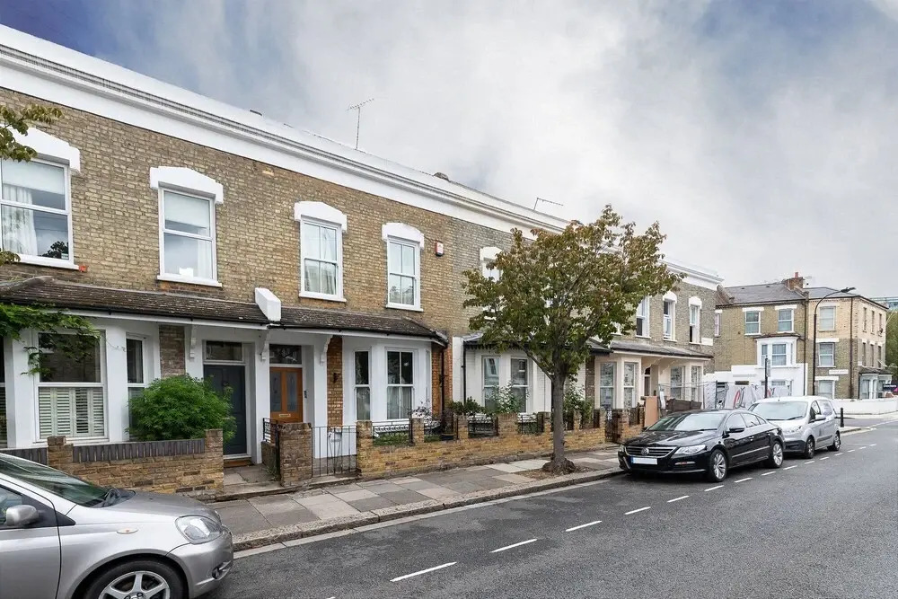 Family Home for 8 Near Westfield and Holland Park