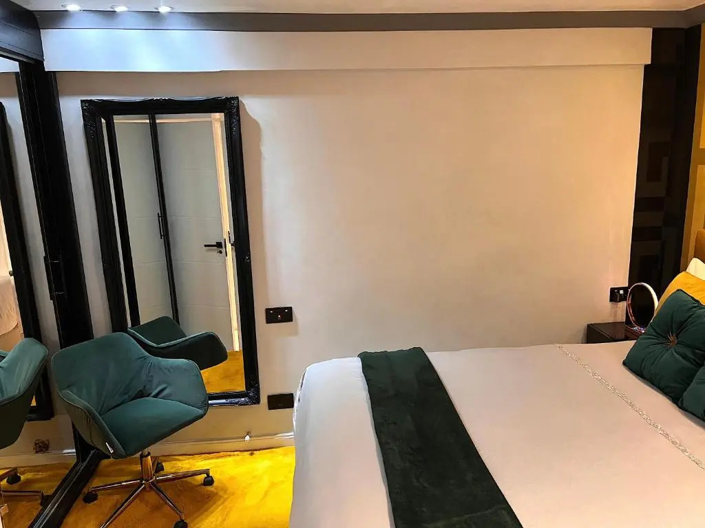 Exclusive 2 Bed Flat Flat South Kensington