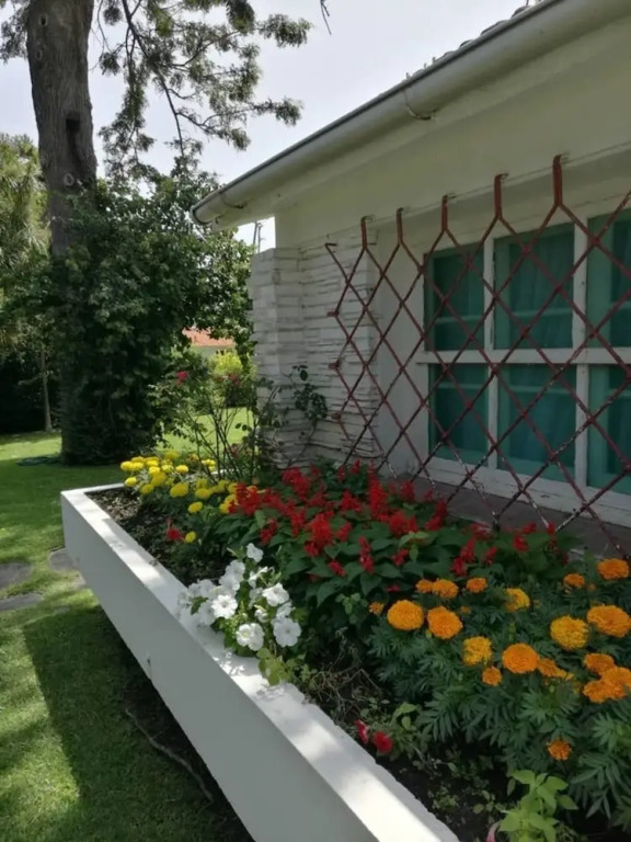 Wonderful Chalet three blocks from the beach