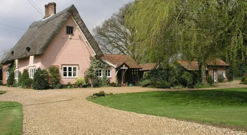 Thatched Farm Bed and Breakfast