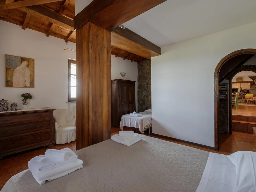 Tuscan Castle View Grand Villa