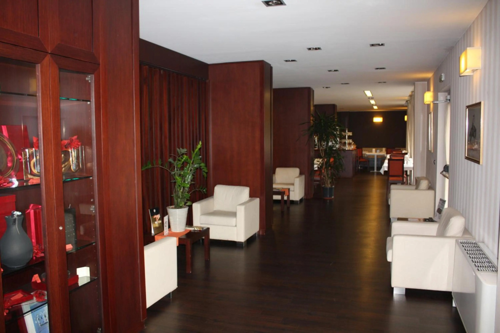 Hotel 2C