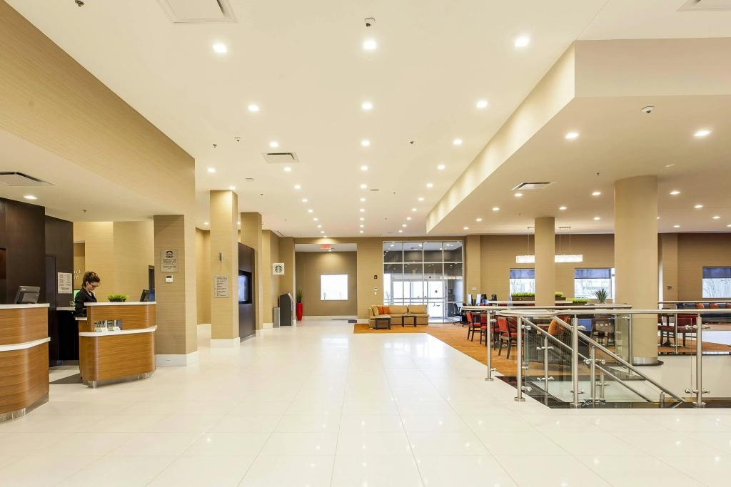 Courtyard by Marriott Montreal West Island/Baie D’Urfe