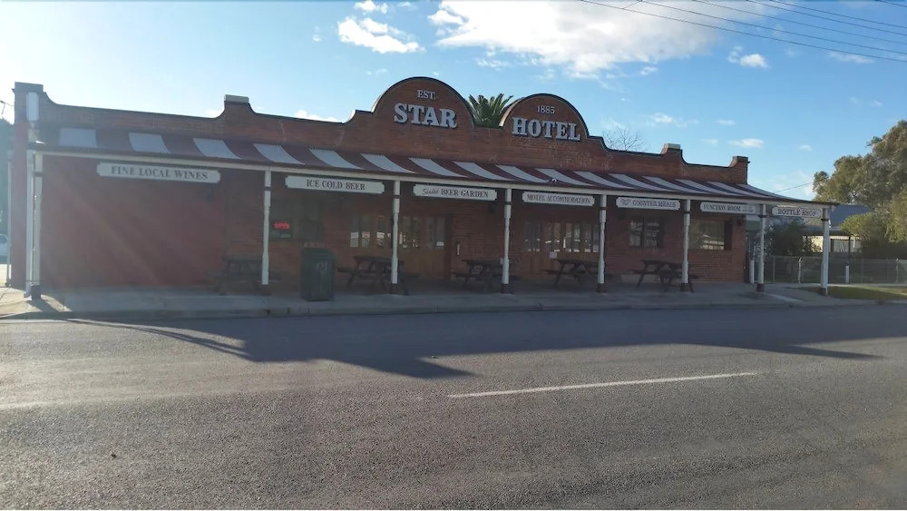 Barnawartha Star Hotel