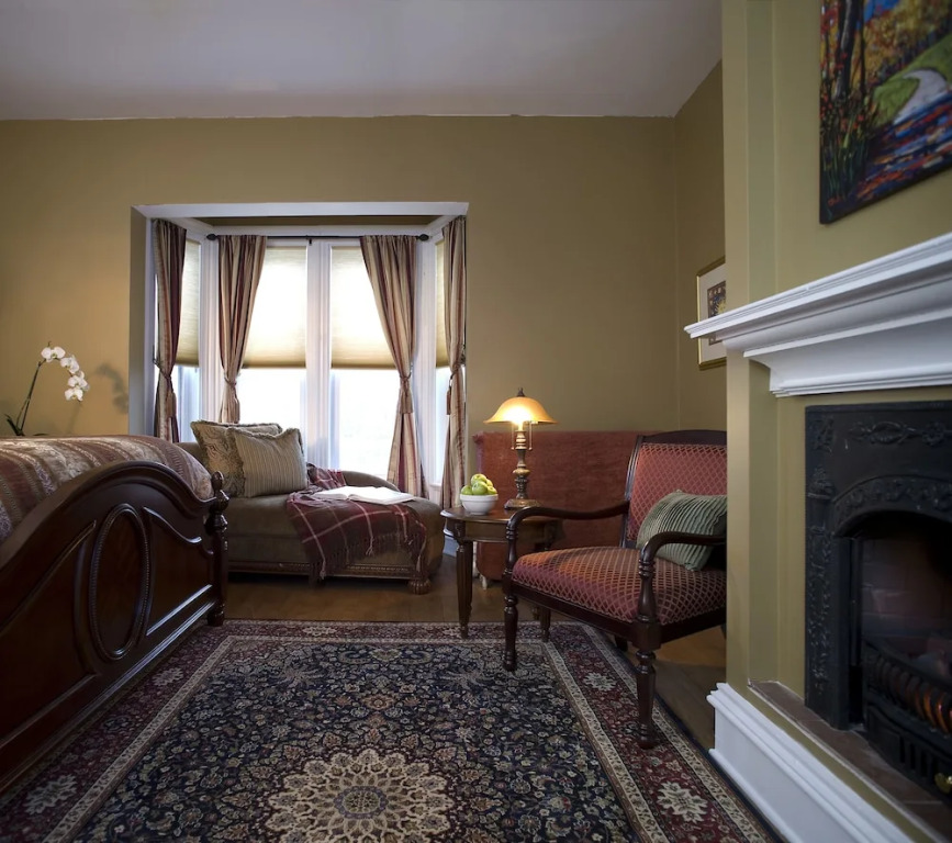 The Croff House Bed & Breakfast