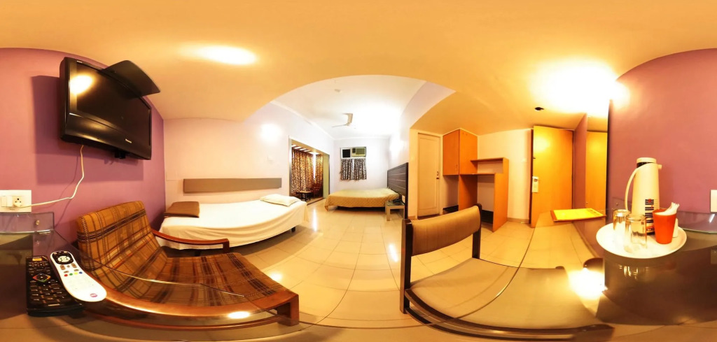 Hotel Raviraj