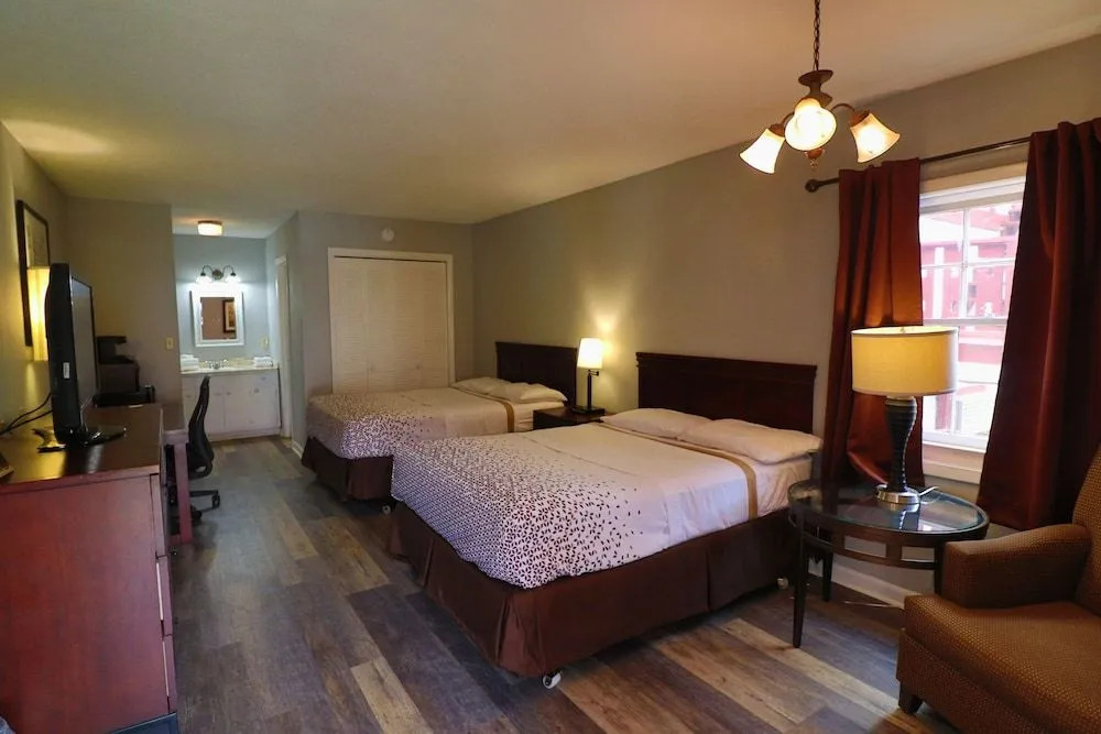 Helen Alpine Village Inn