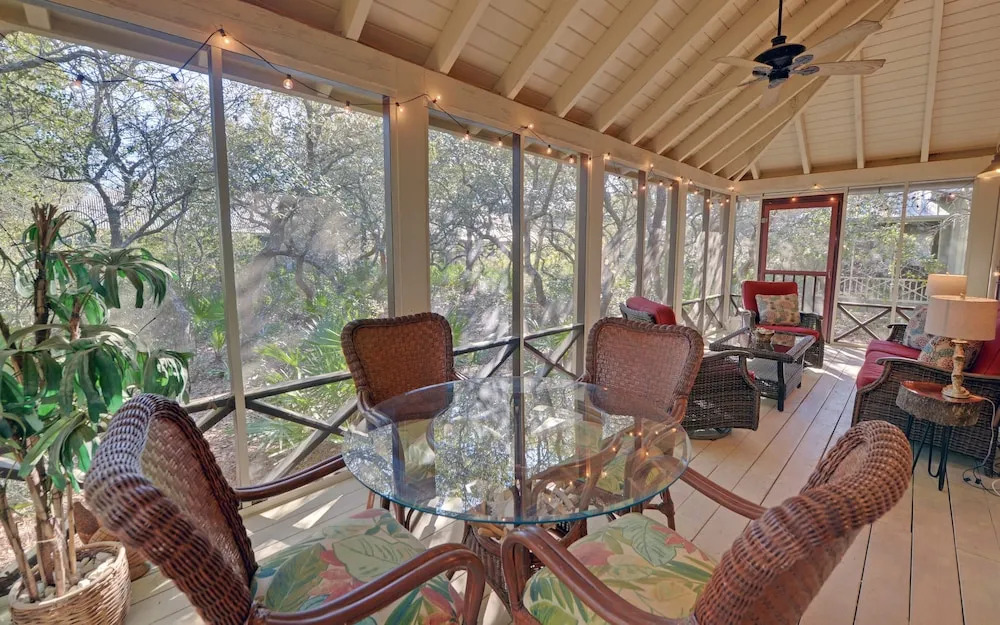 Magnolia Cottages by the Sea by Panhandle Getaways