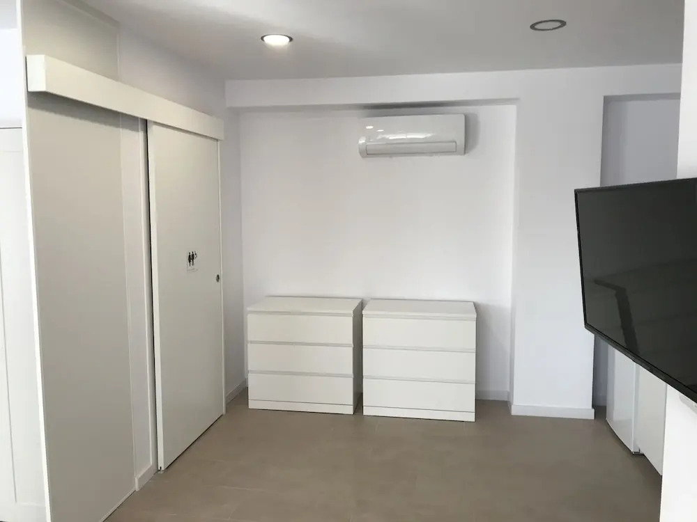 Bet Apartments - City Suites Reig.