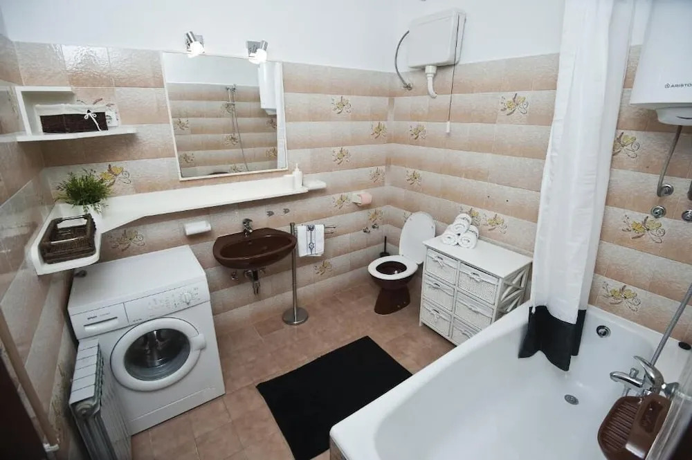 Žnjan Beach Apartments