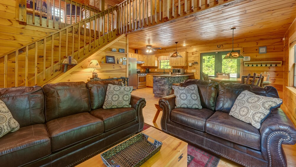 Standing Bear Lodge by Escape to Blue Ridge