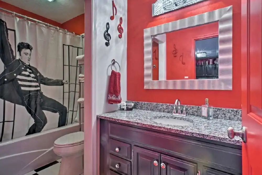 Presley's Penthouse 2BR Branson Resort Condo