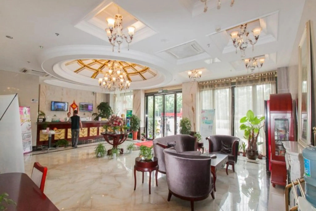 GreenTree Inn Jiangsu Wuxi Yangjian Xihu Road Express Hotel