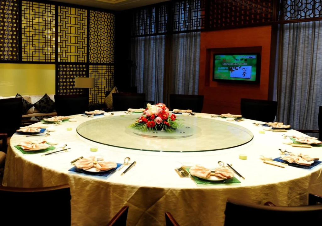 Gloria Grand Hotel Wuxi