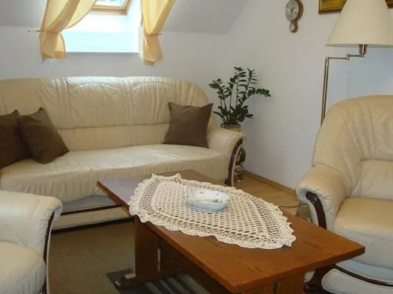 HOLIV Apartman