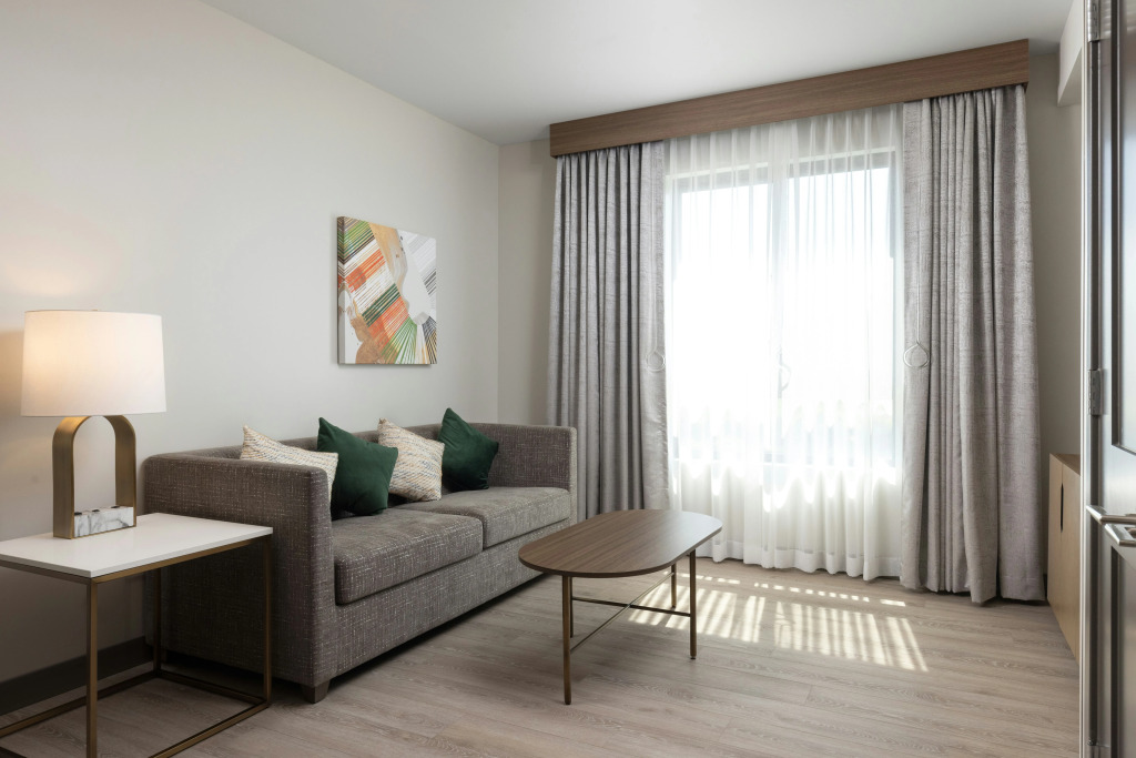 Holiday Inn & Suites Monterey Park - Los Angeles by IHG