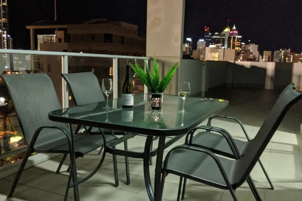 Stunning 2 Storey Apartment in Perth's CBD
