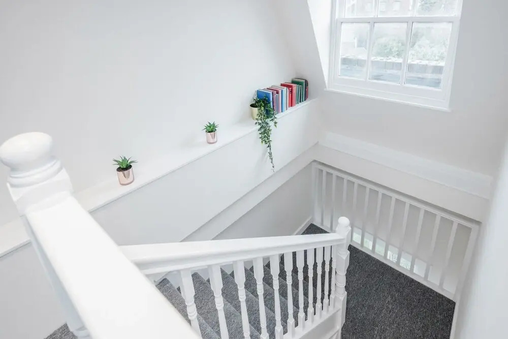 Stunning 2 Bedroom Duplex Apt in Center of Camden
