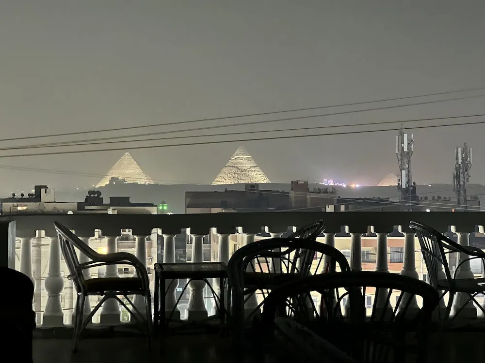 Pyramids Gardens Hotel