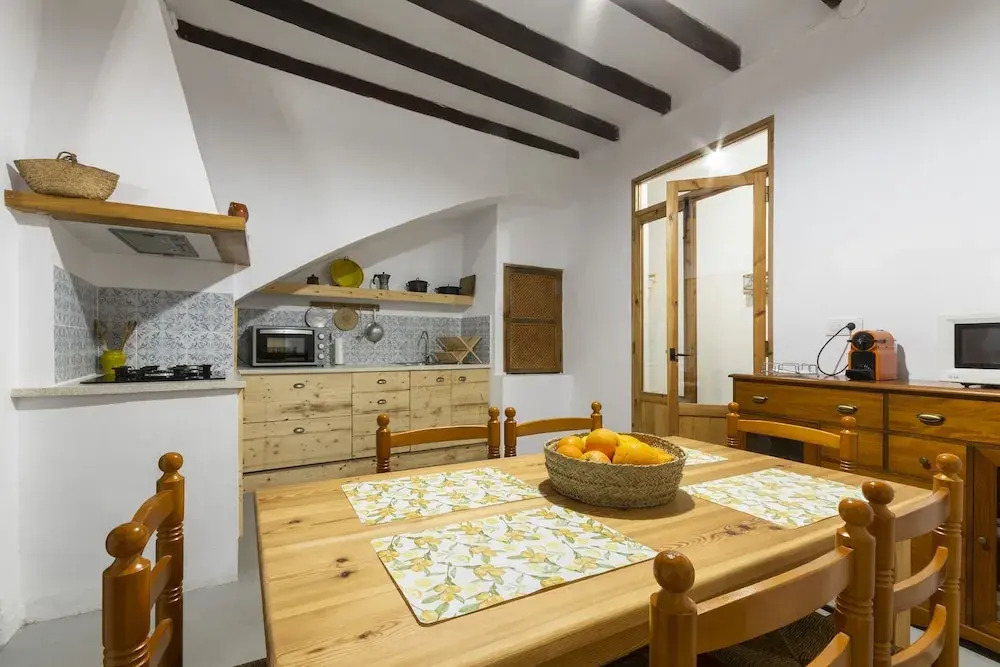 Casc Antic in Javea With 2 Bedrooms and 1 Bathrooms