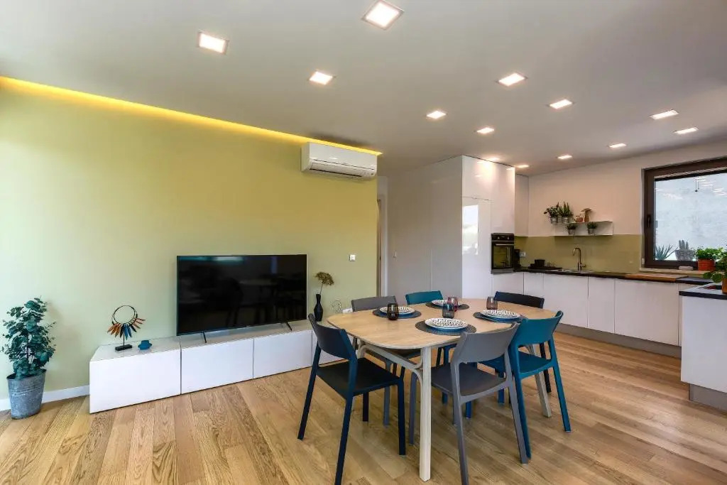 Lunula Residence