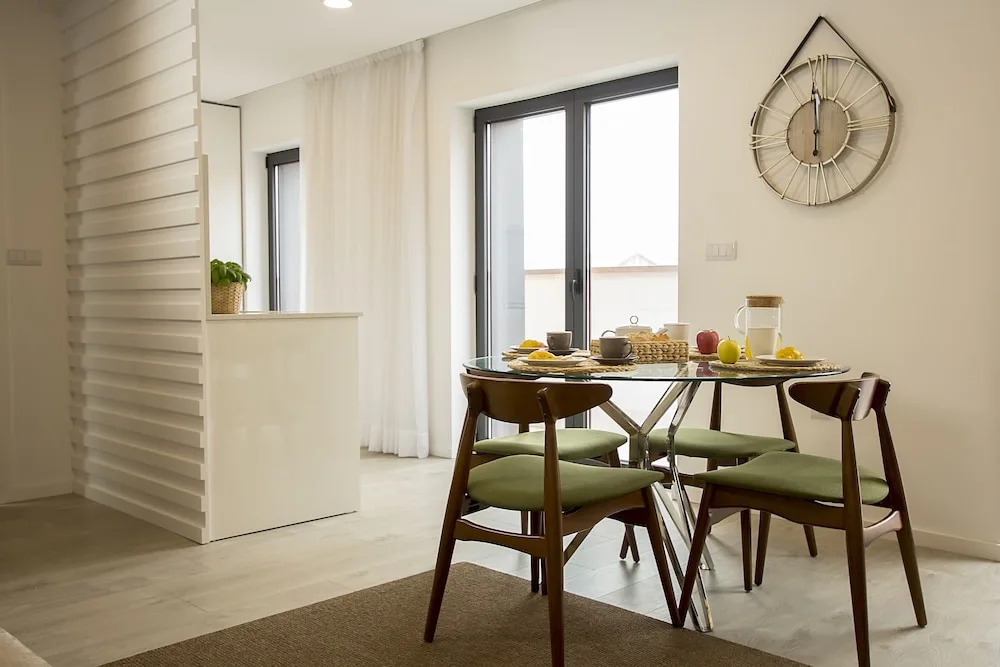 Tear Center Apartments