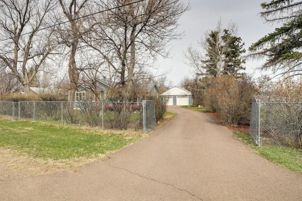 Inviting Missouri River Vacation Rental: 2 Mi Away