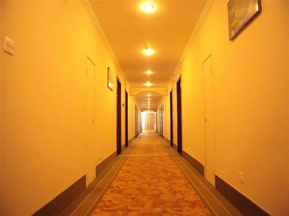 GreenTree Inn SuQian XiHu Road BaoLong Plaza JinYing Hotel