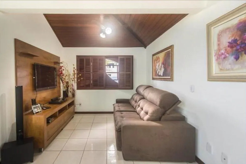 Casa Condomínio Caravelas