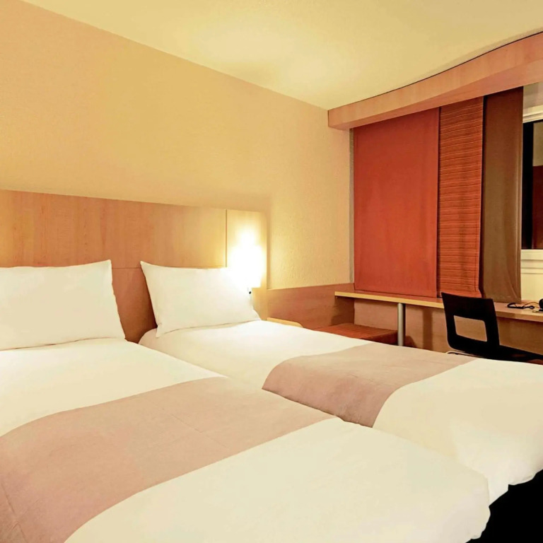 ibis Loriol Le Pouzin
