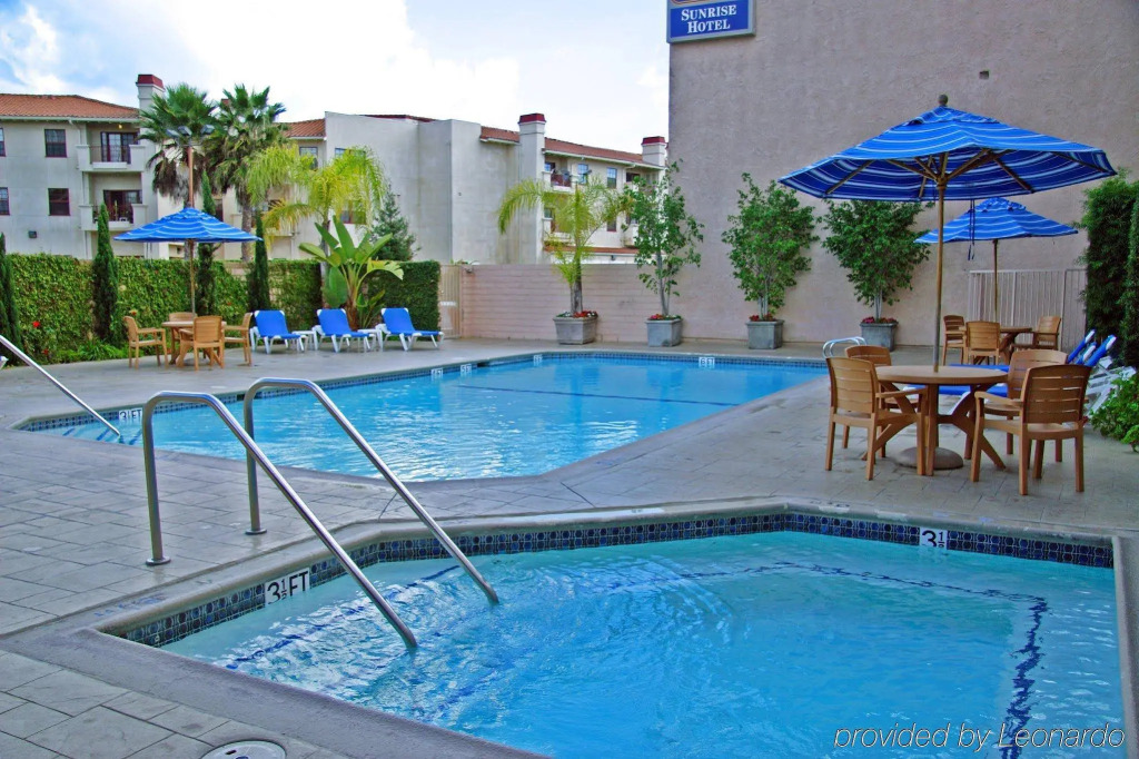 Redondo Beach Hotel, Tapestry Collection by Hilton