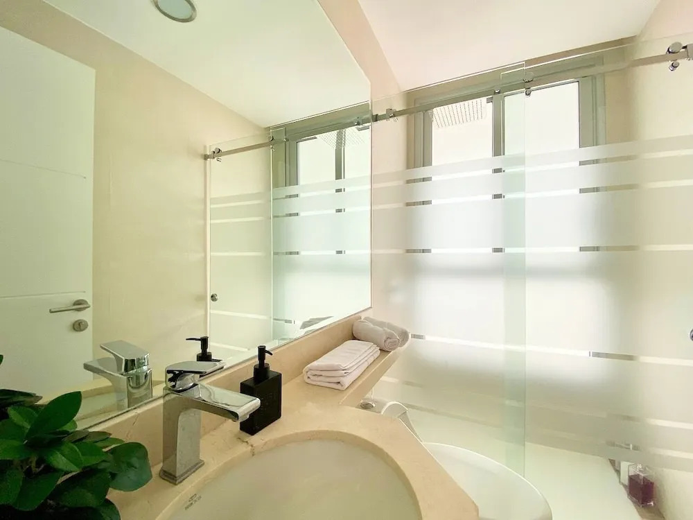Santa Ana Guayaquil Lux Coliving Ecuador