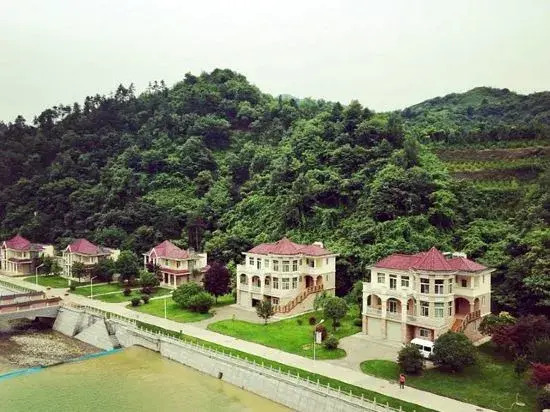 Luyuan International Hotel