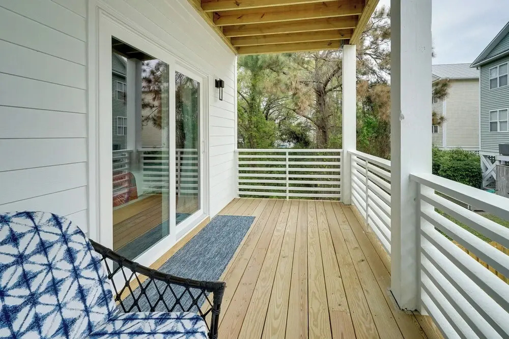 Walk to Beach: Carolina Beach Home w/ Rooftop Deck