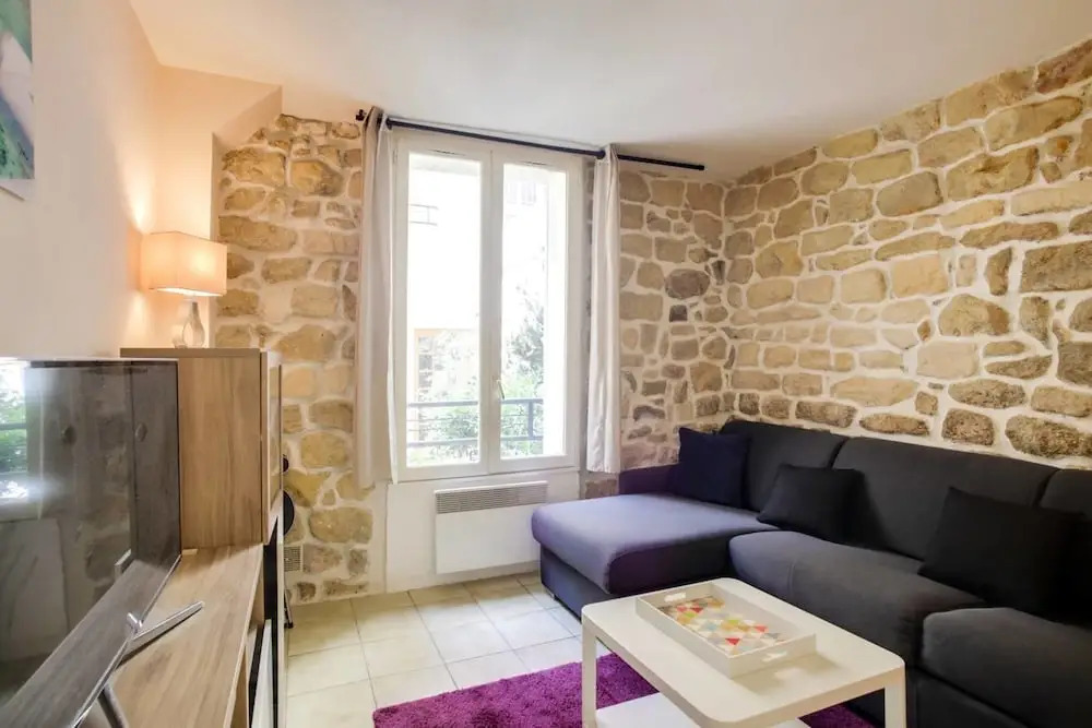 Tranquil Abode With Private Terrace in the 15th Arrondissement