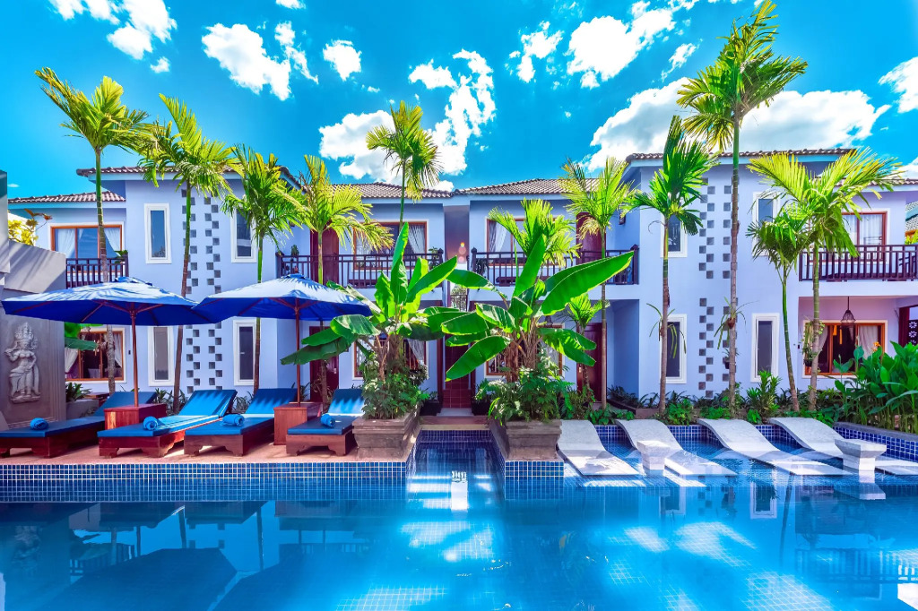 Cheata Residence