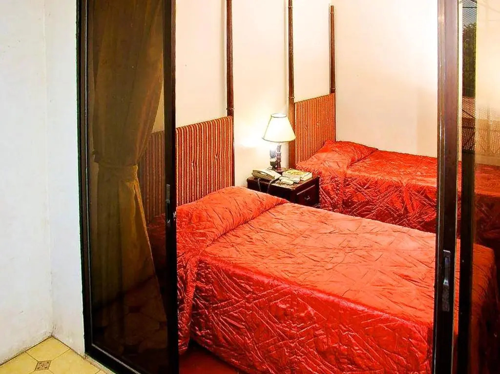 OYO 679 Ddd Habitat Pension House
