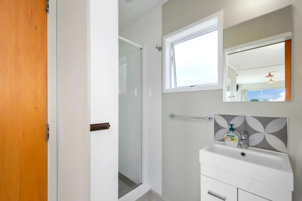 Kapuka Paradise - Wharewaka Holiday Home
