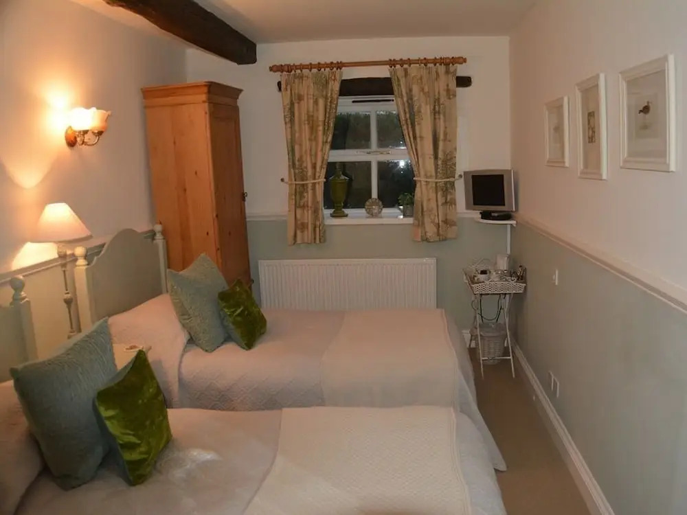 The Castle Arms Inn