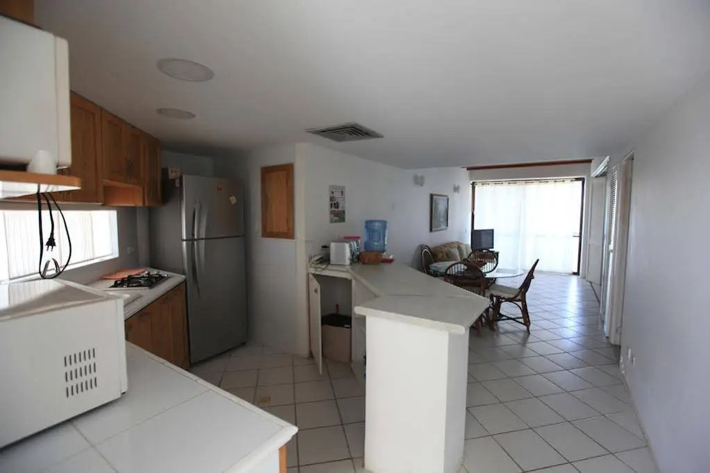 Apartamento en el Centro de San Andrés Islas con vista al mar- Edificio Bay Point 703