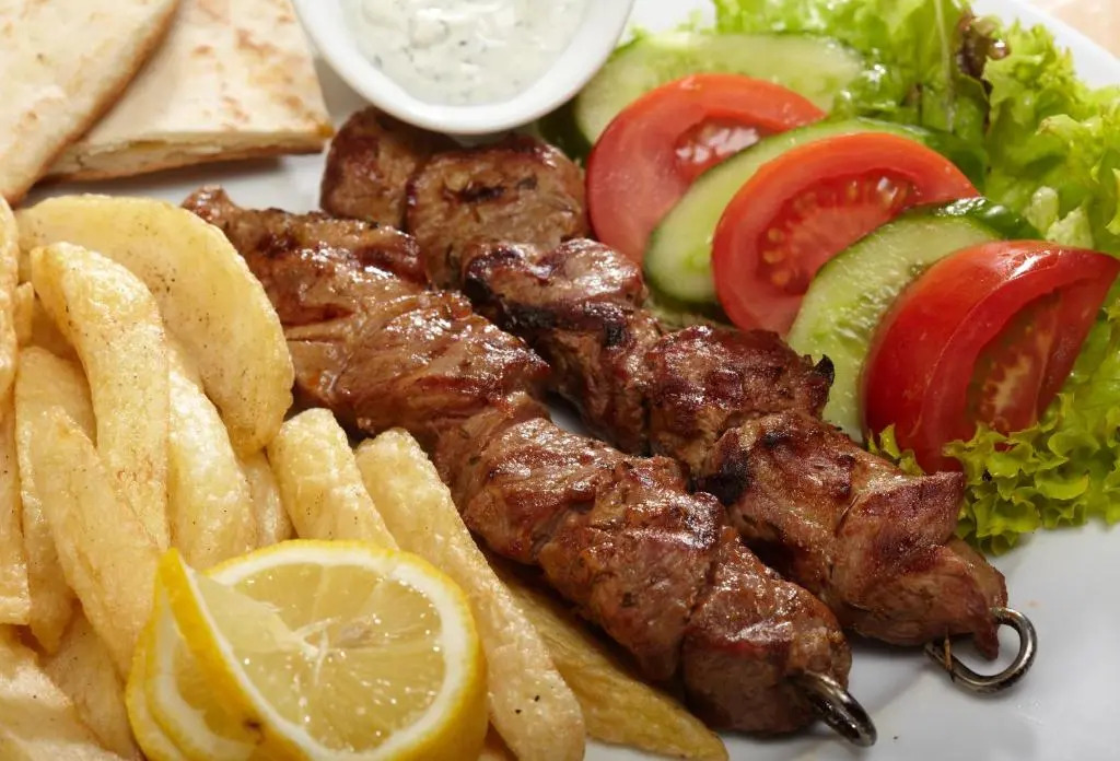 Melpo Antia Hotel & Suites