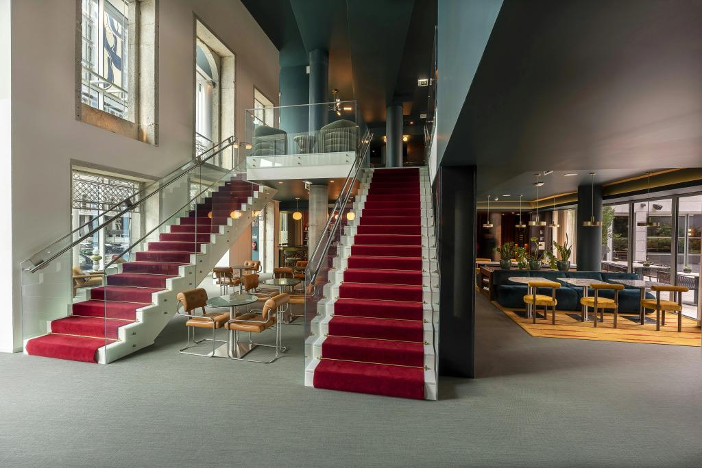 Cenica Porto Hotel, Curio Collection By Hilton