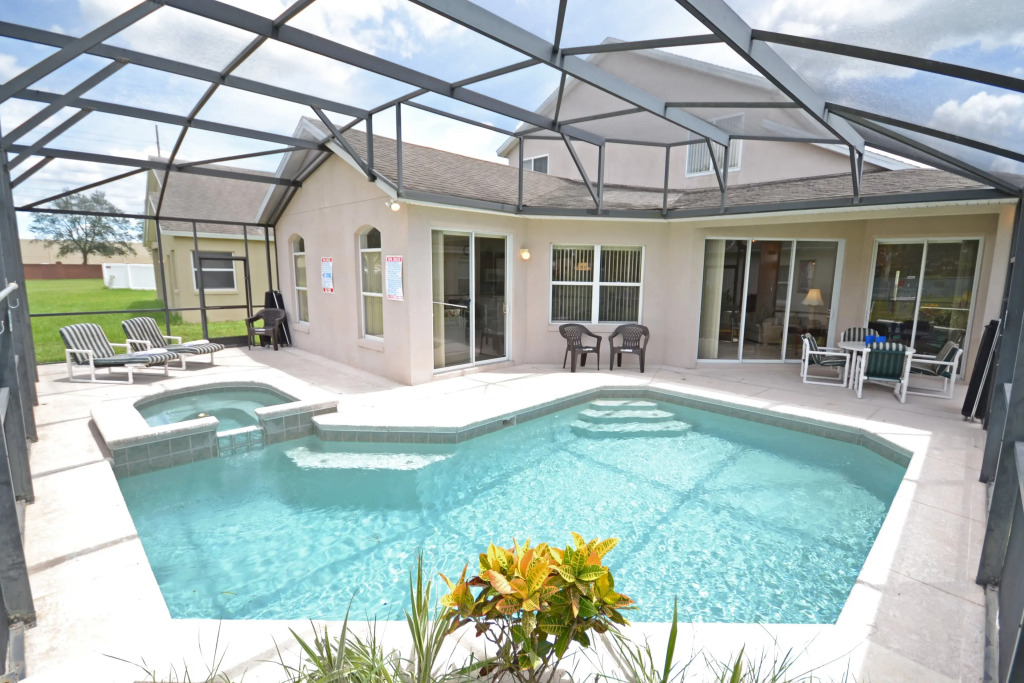 Corvina Home by Florida Dream Homes