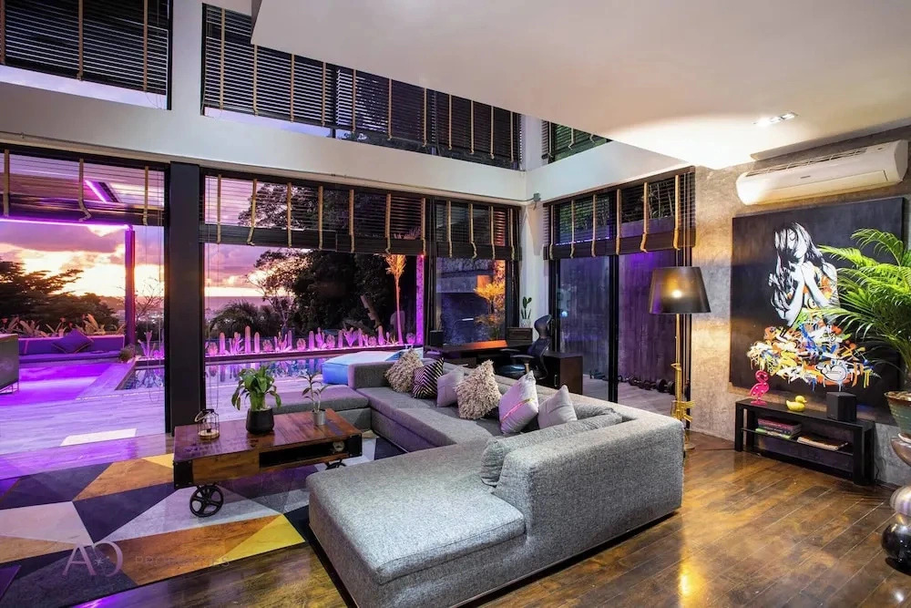 Stylish 4 Bedroom Seaview Pool Villa