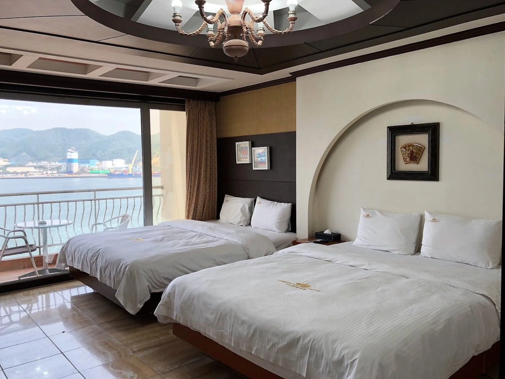 Masan Tourist Hotel